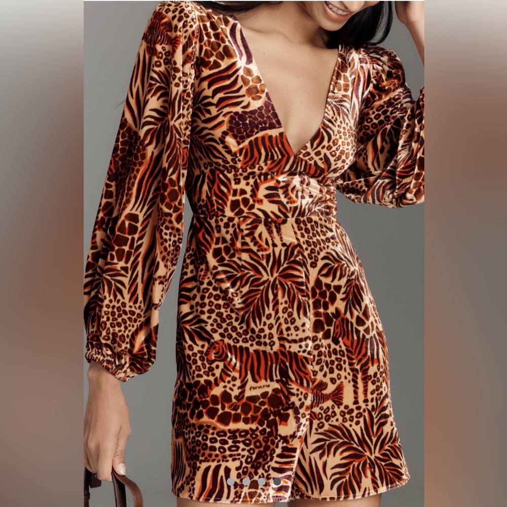 NEW NWT Anthropologie Farm Rio Long sleeve safari sand romper size XS